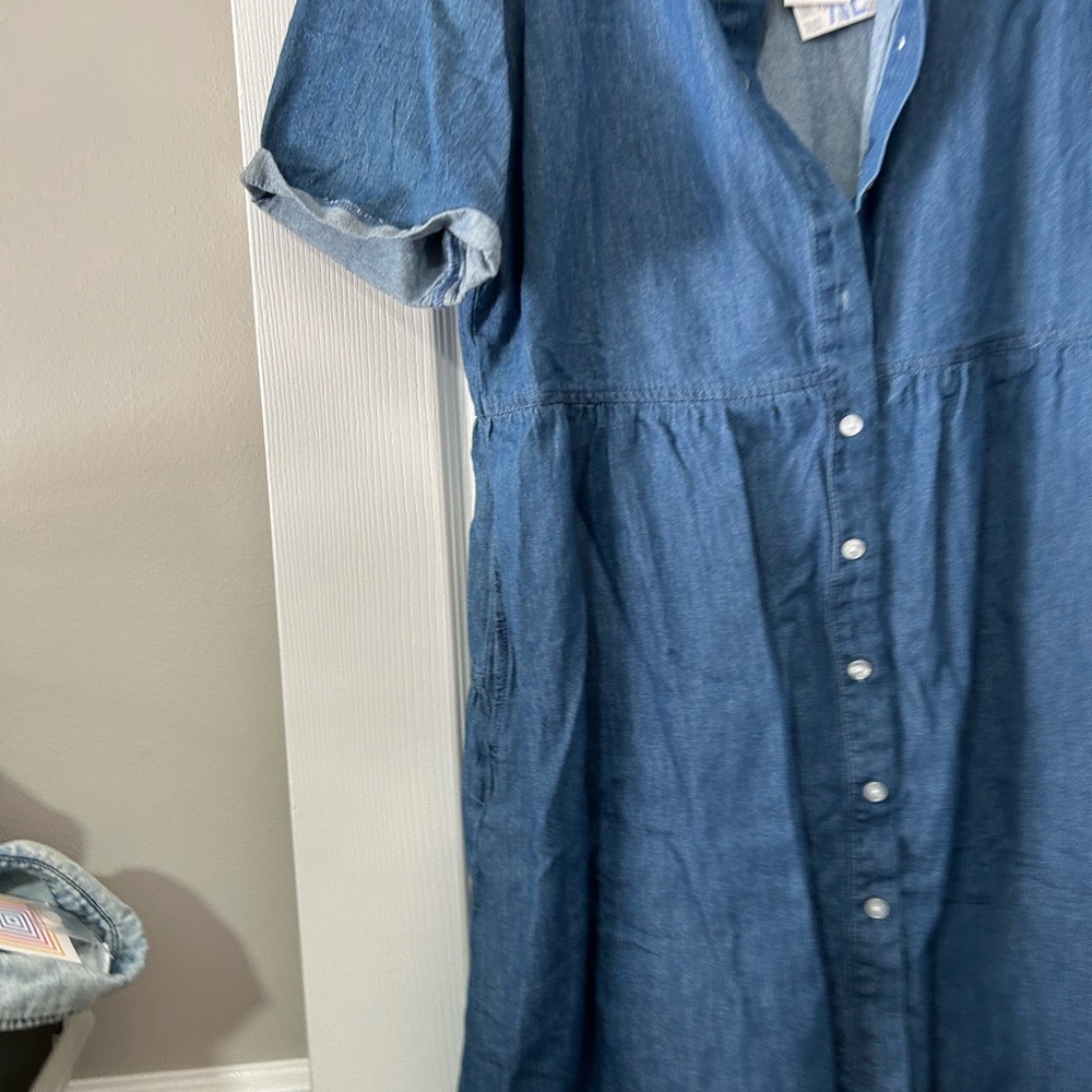 LuLaRoe XL Ashton Blue Denim Button-Up Dress - Picture 2 of 7